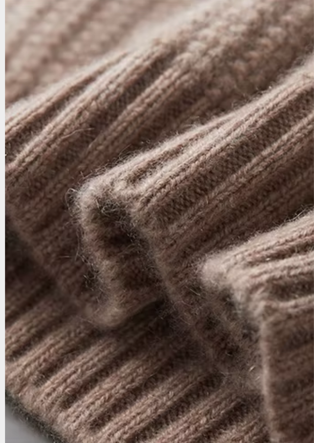 Emma & Rose heavyweight cashmere crewneck sweater — premium winter knitwear