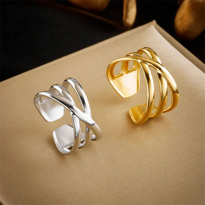 Lourizeth™  |  18k Gold Ring