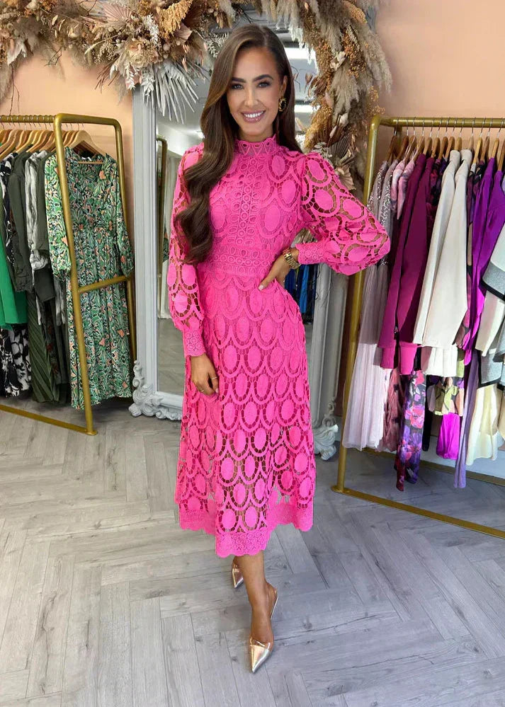 Lilian Flattering Maxi Dress - Elena Harper
