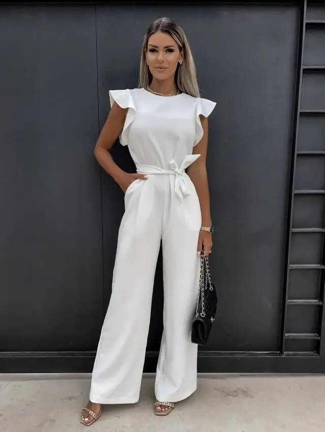 Yessica | Elegant jumpsuit for women with wide trousers and a stylish belt | Sophisticated