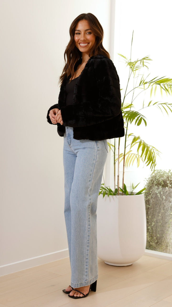 Luxurious Women's Crop Jacket Veloura - Elena Harper