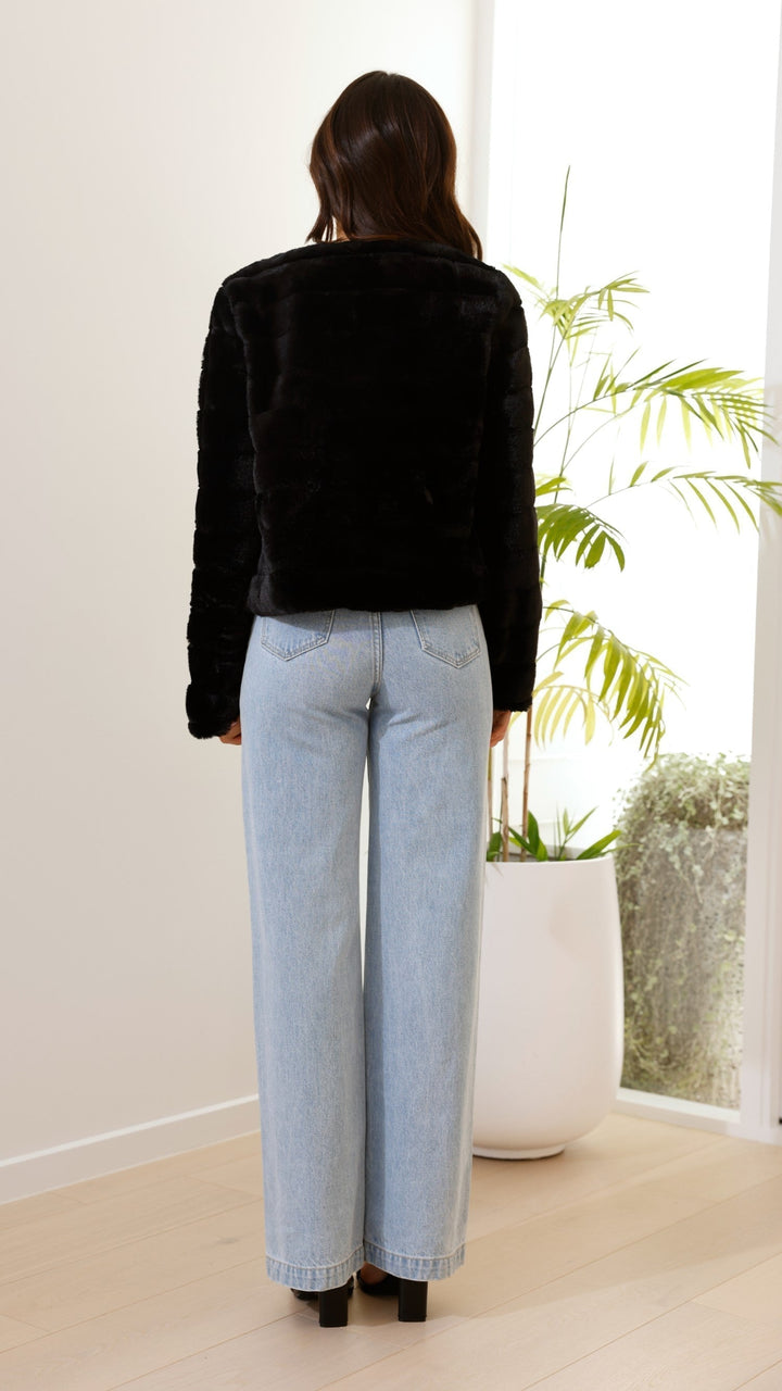 Luxurious Women's Crop Jacket Veloura, view 8 - Elena Harper