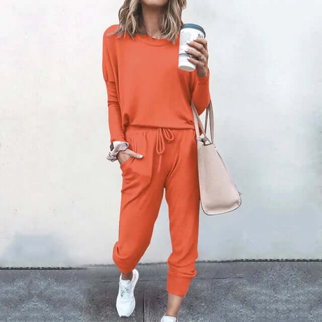 Women's Loose Tracksuit Set for Casual Comfort, view 7 - Elena Harper