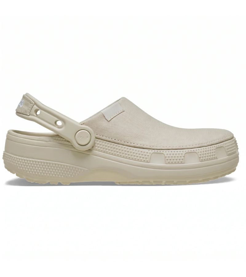 Canvas | The everyday canvas clog