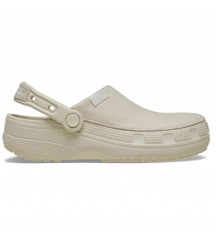 Canvas | The everyday canvas clog