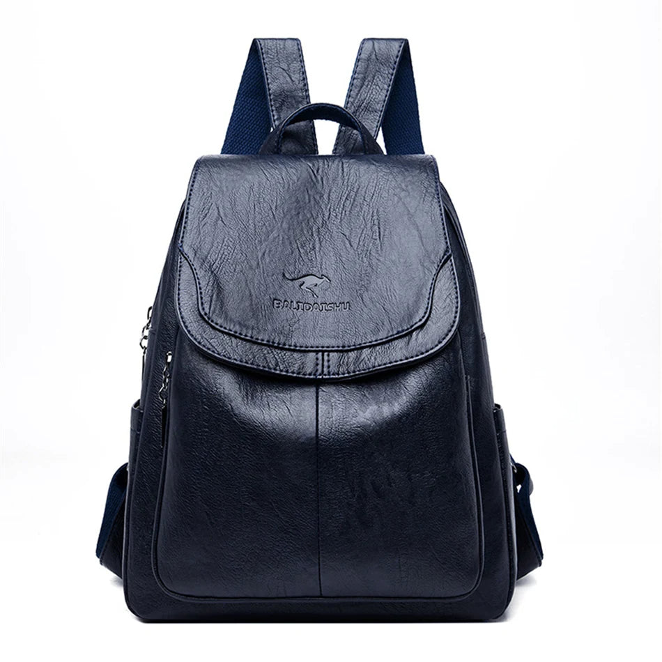 Kristlaug | Elegant and lightweight backpack in a delicate white tone