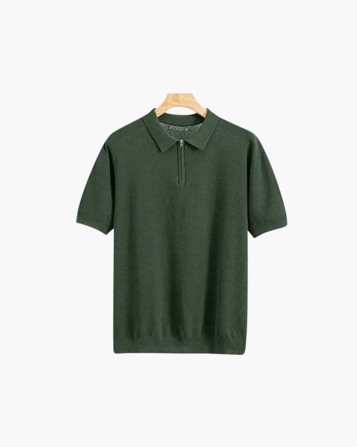 Emma & Rose Manhattan Gerrit™ men's zip-up polo shirt in summer style, featuring a casual zip collar and lightweight fabric.