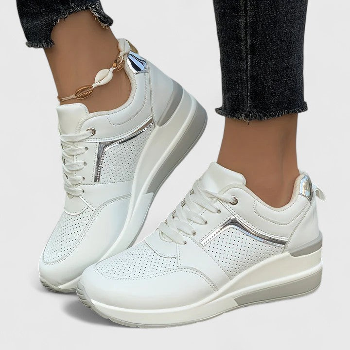 Novyssa™  |  Orthopaedic Shoes