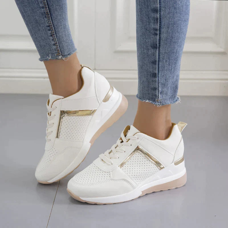 Amyra™ | Sneakers