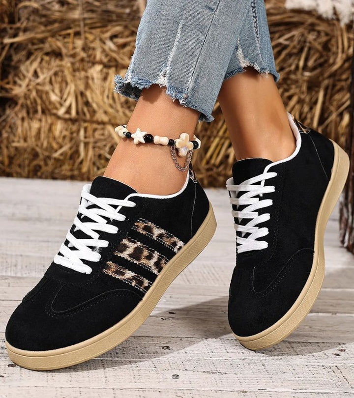 Lilia | Sneakers with Intelligent Fatigue-Reducing Sole
