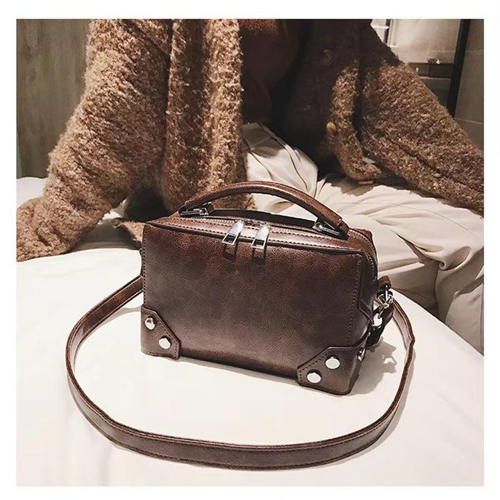 Jasmijn - Vintage Leather Shoulder Bag