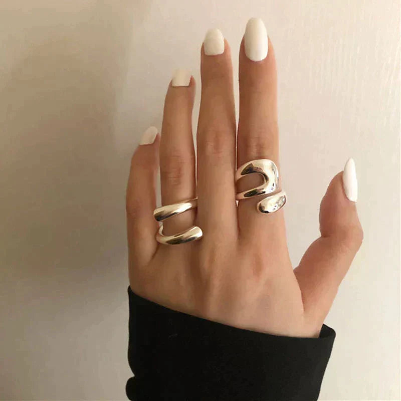Vanessa™  |  Elegant Adjustable Ring