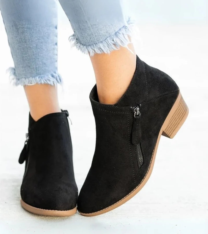 Eleonora | orthopaedic ankle boots with zip