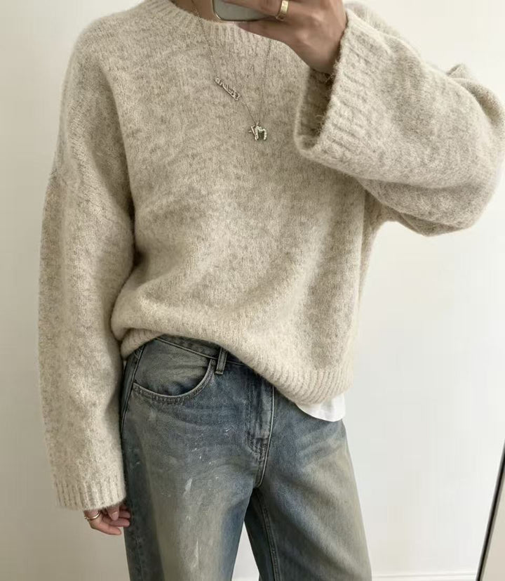 Loose Women's Knit Sweater - Soft and Easy to Wear