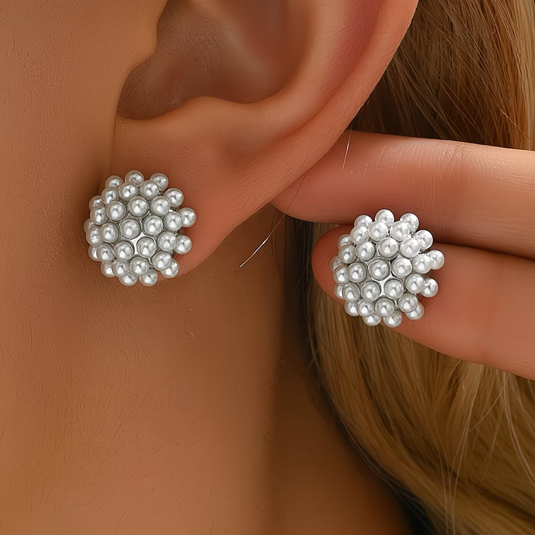 Women's Elegant Pearl Dome Stud Earrings