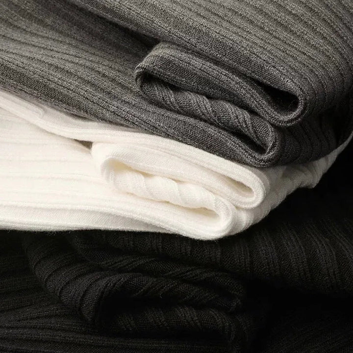 Maximilian | Modern and Elegant Zipper Sweater