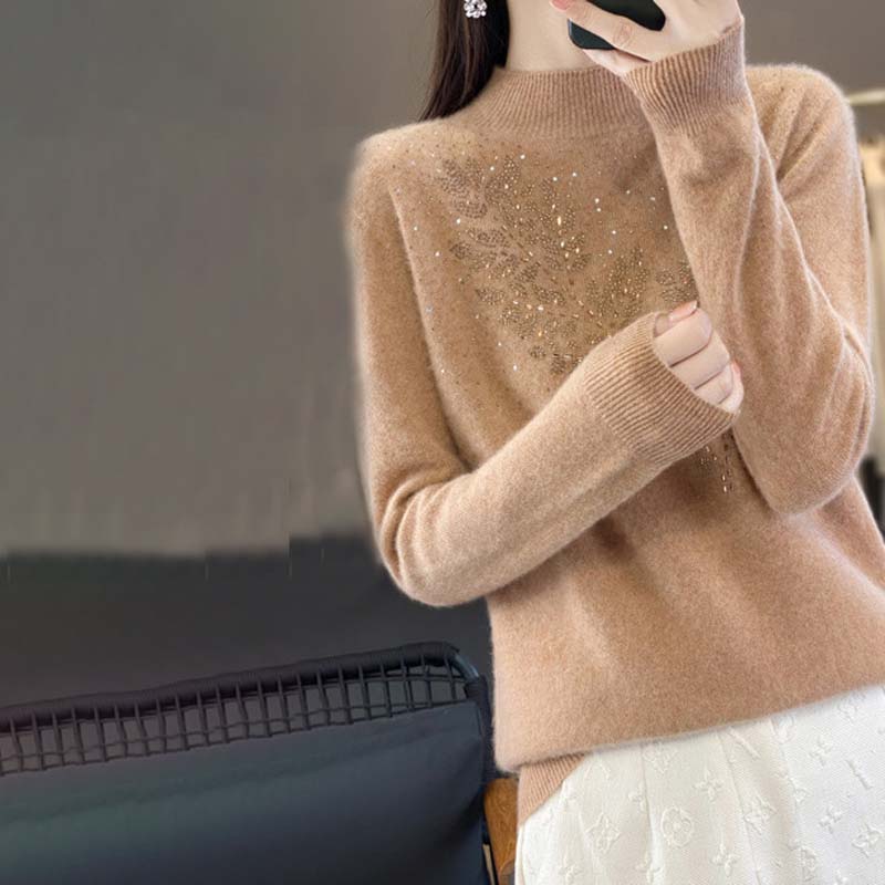Knit Pullover with Leaf Pattern
