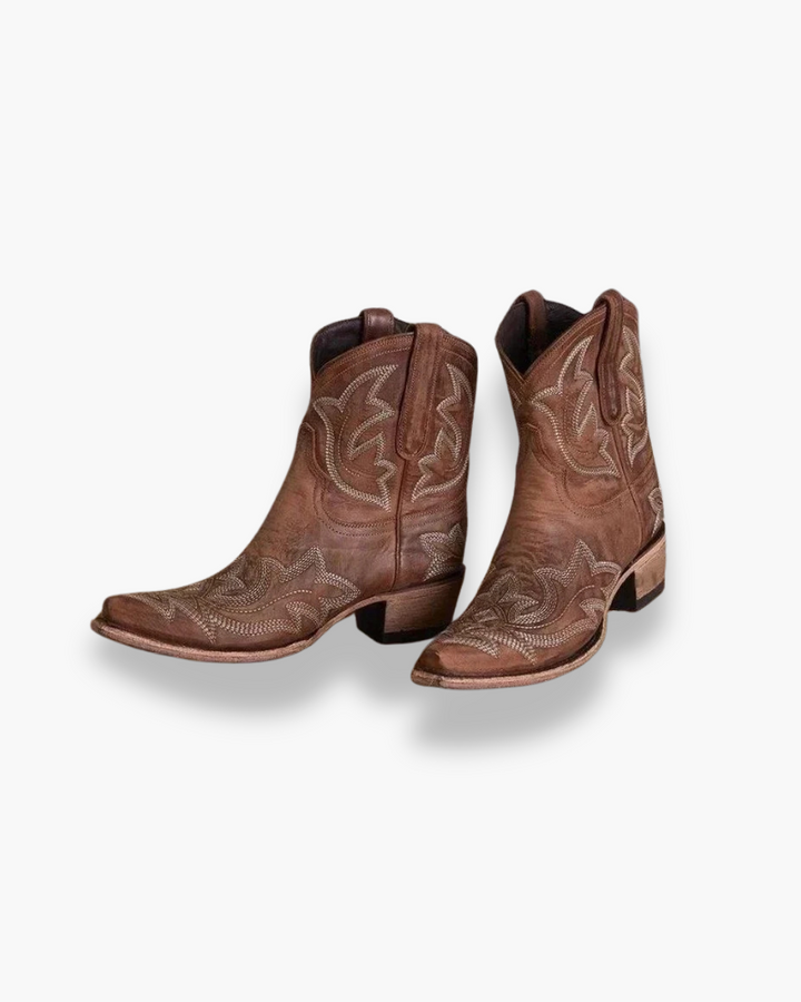 Chic Western Boots for Women | Durable Comfort