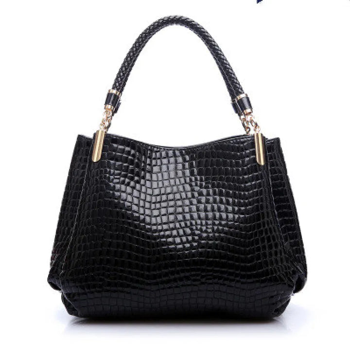 Women's Shoulder Bag with Shiny Effect Texture - Isadora