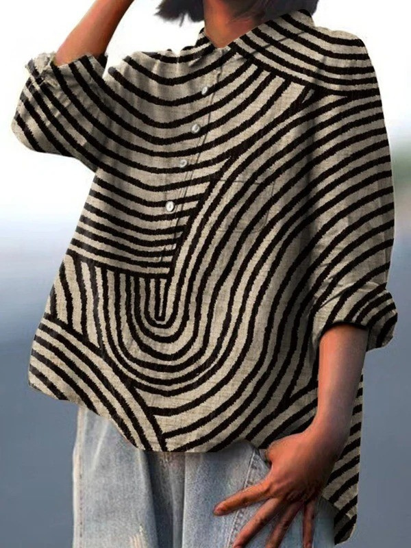 Cecelia Casual shirt with circular pattern for women, view 2 - Elena Harper
