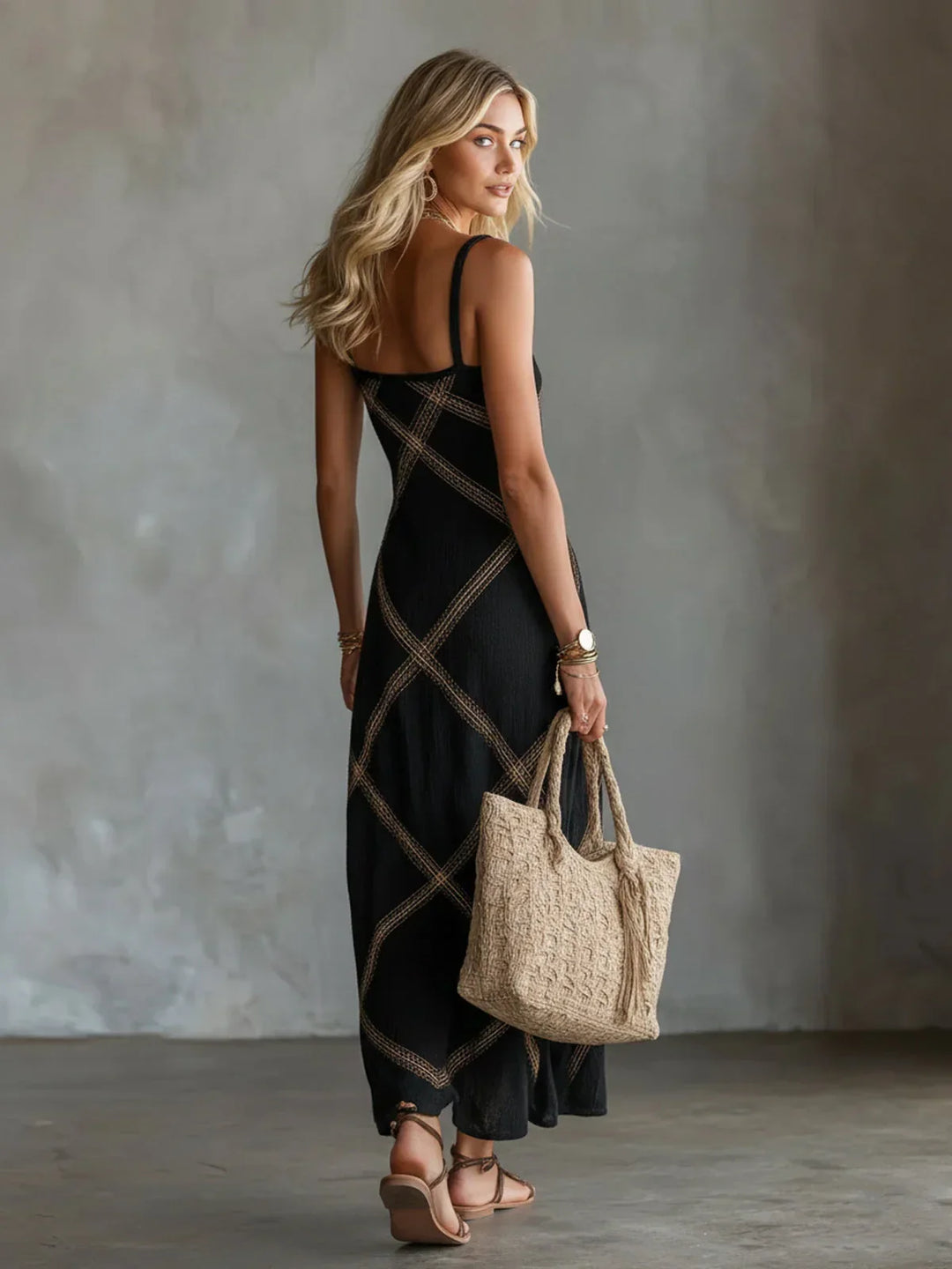 Long Bohemian Women's Dress with Thin Straps and Graphic Pattern