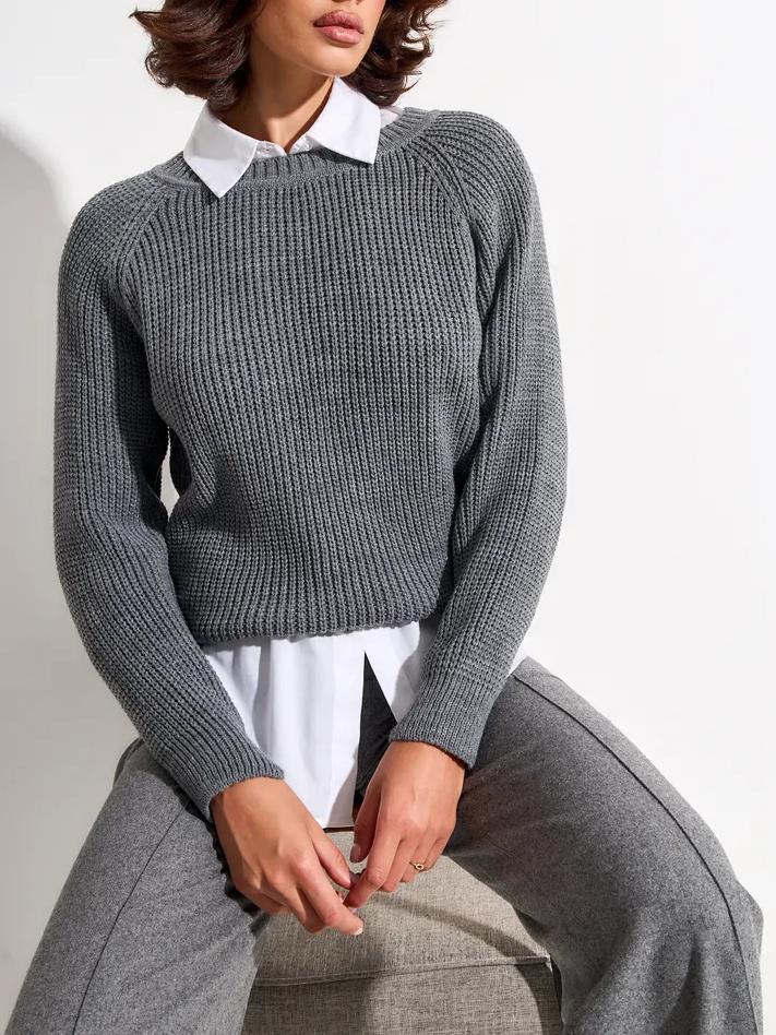 Women's Solid Knit Sweater - Comfortable and Warm Fit