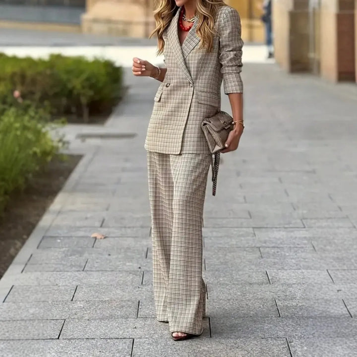 Checked Ladies Blazer Set with Lapel Collar and Wide Legs, view 5 - Elena Harper