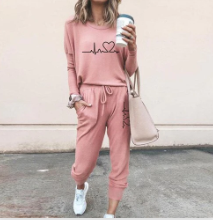 Casual Two-Piece Set for Women with Long Sleeves – Pullover Top and Drawstring Pants