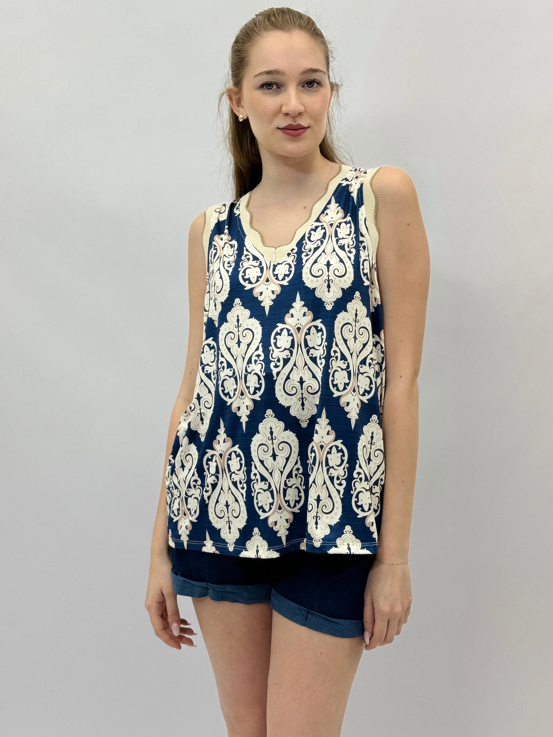 Viviane™  |  Tank Top Print Details