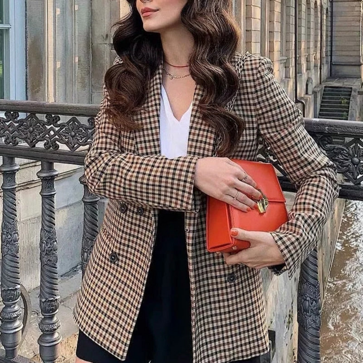 Women's Long Sleeve Blazer - Chic and Modern