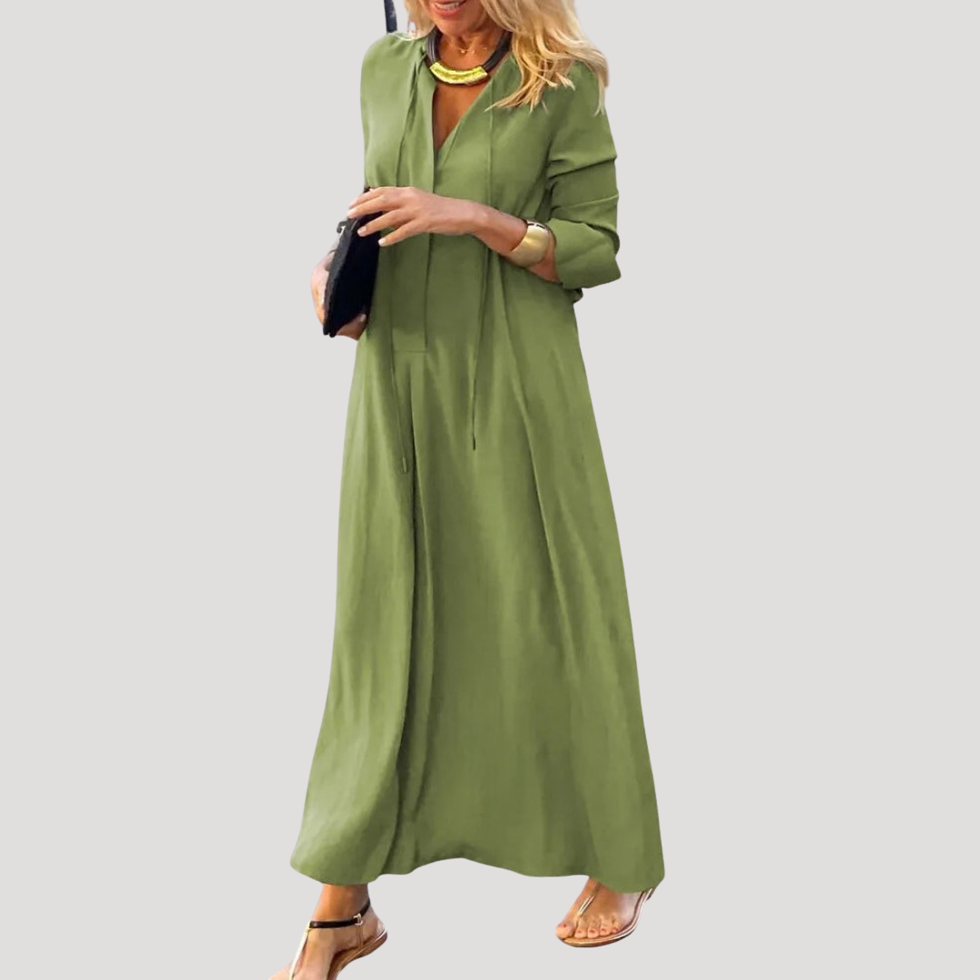 Chic Long Flowing Dress with Long Sleeves
