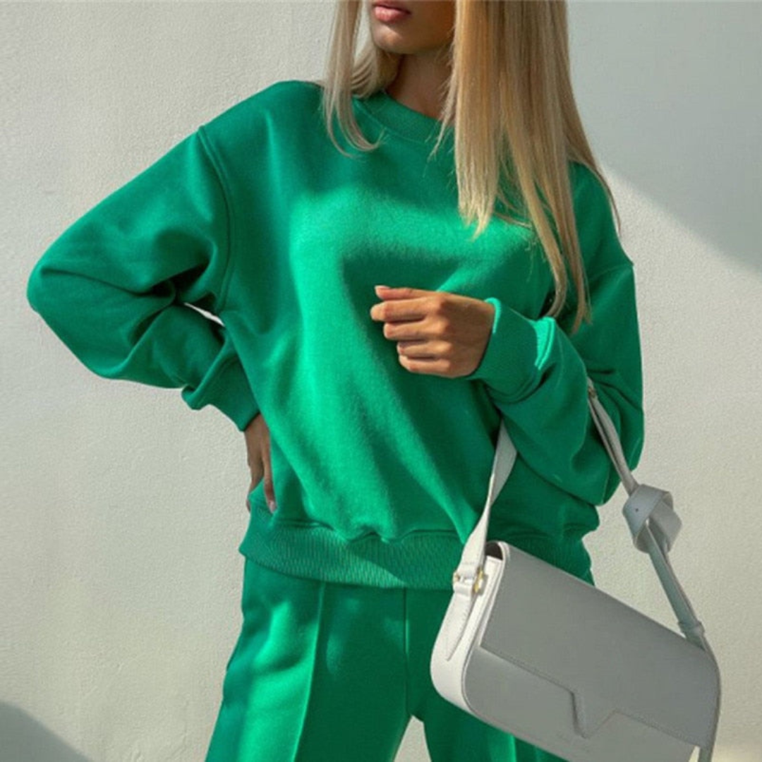 2-Piece Jogging Suit for Women