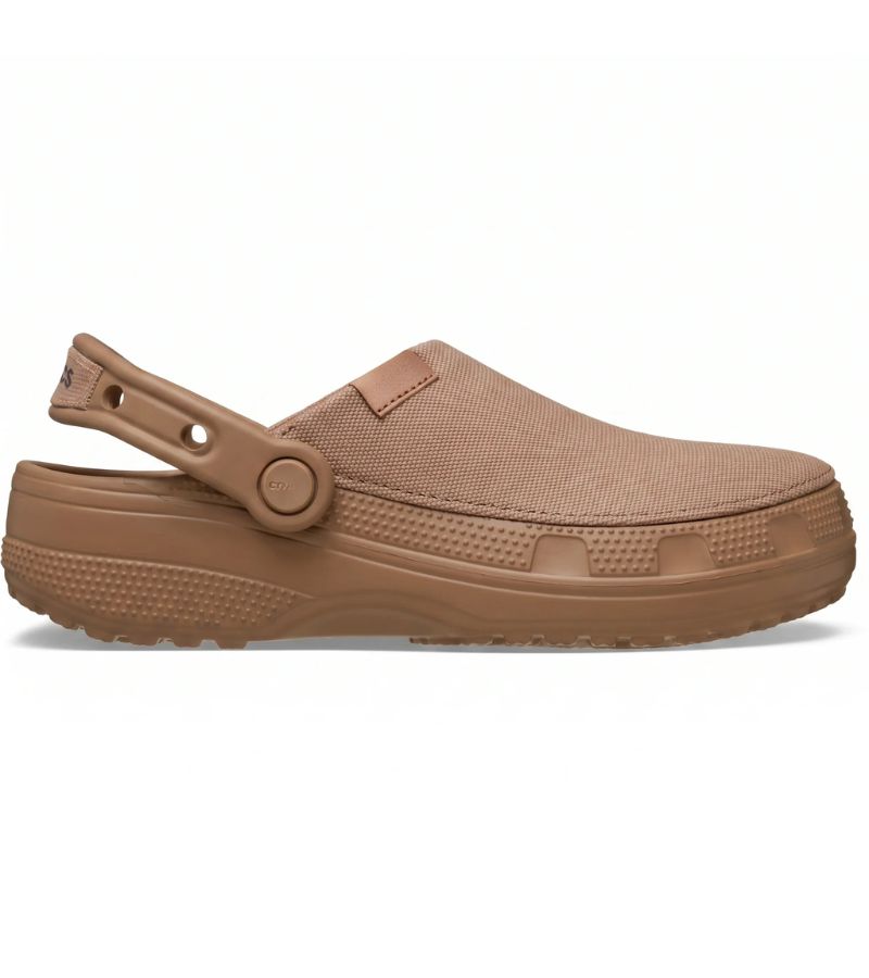 Canvas | The everyday canvas clog