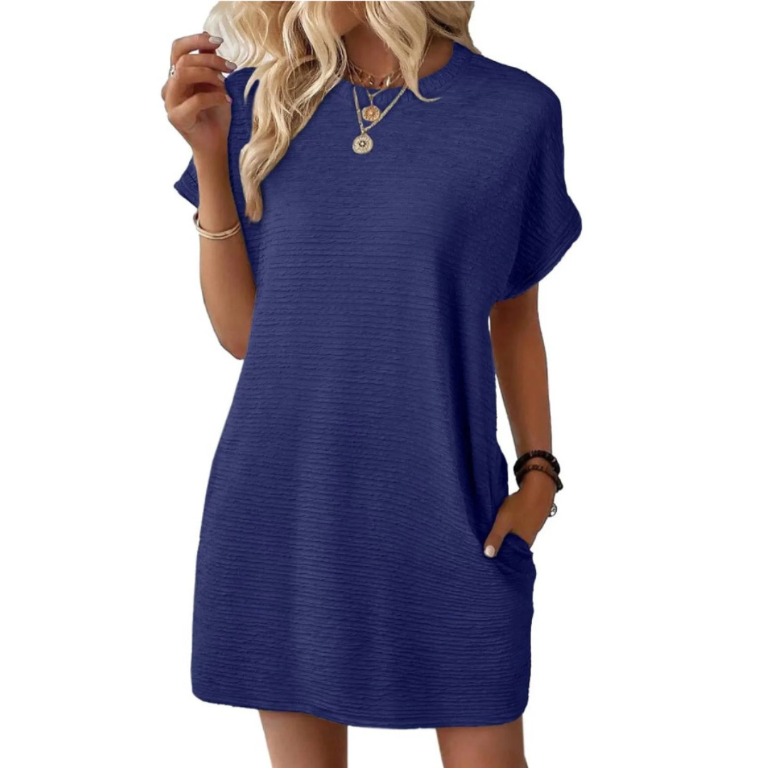 Casual Women's Round Neck Dress with Practical Pockets, view 4 - Elena Harper