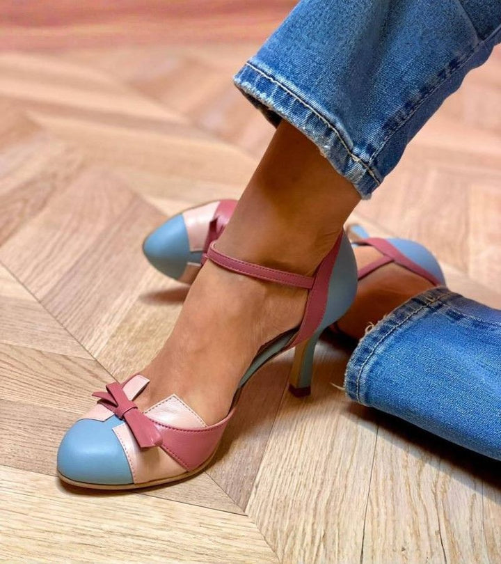Jolie | The Retro Charm Meets Orthopaedic Technology