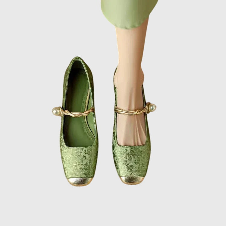 Women's Orthopaedic Low-Heeled Shoes with Mary Jane Strap for All-Day Comfort