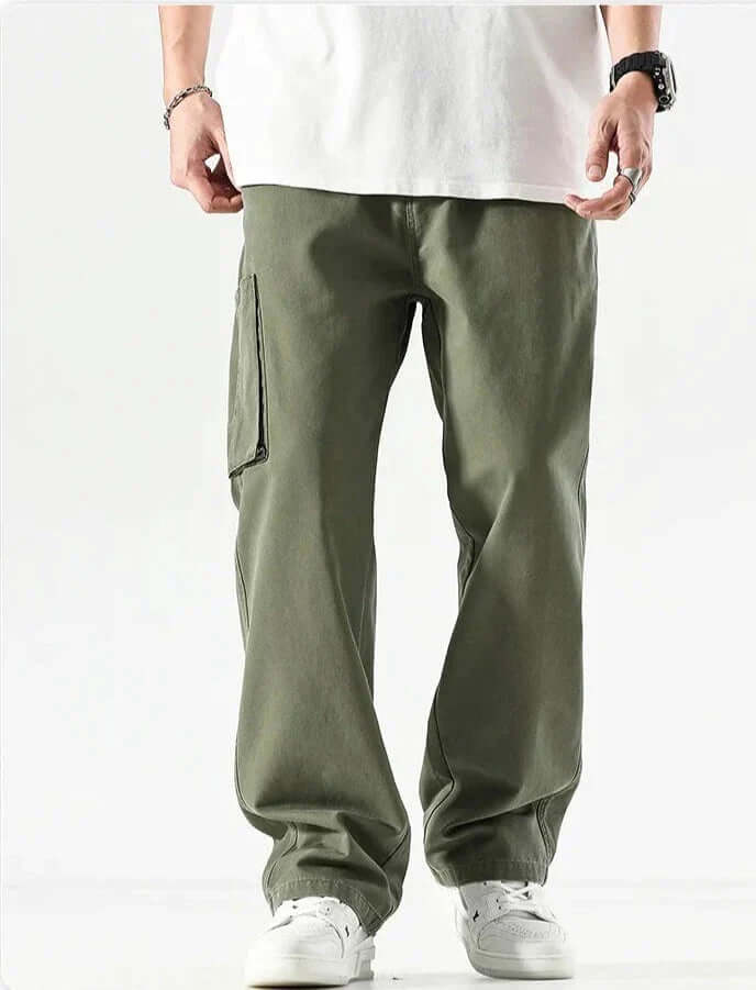 Men's Relaxed Fit Cargo Trousers with Multiple Pockets