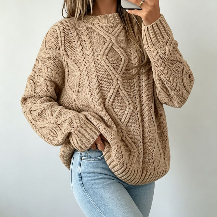 Women's Round Neck Loose Fit Sweater - Soft and Casual