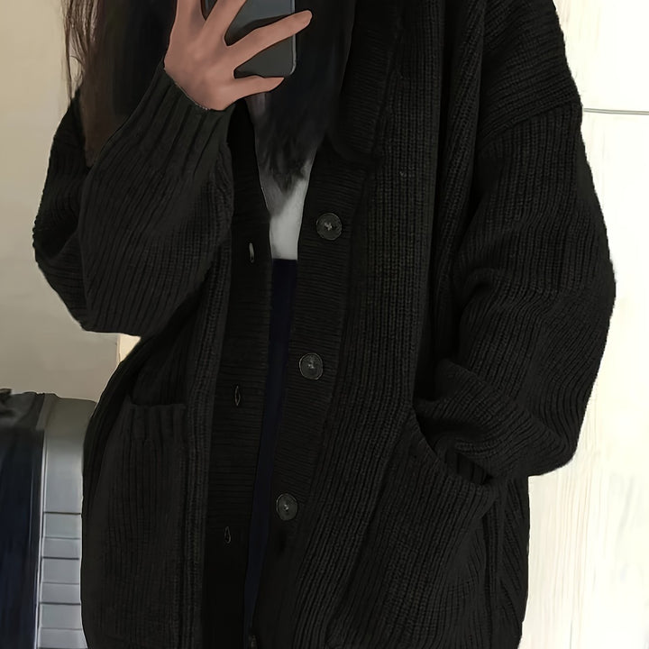 Charlotte - Elegant Oversized Buttoned Cardigan
