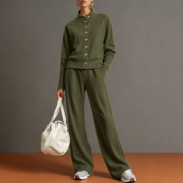 Cardigan with High Collar and Wide Pants - Chic and Comfortable