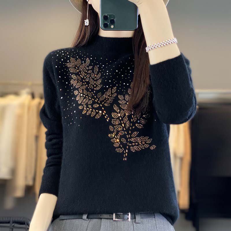 Knit Pullover with Leaf Pattern