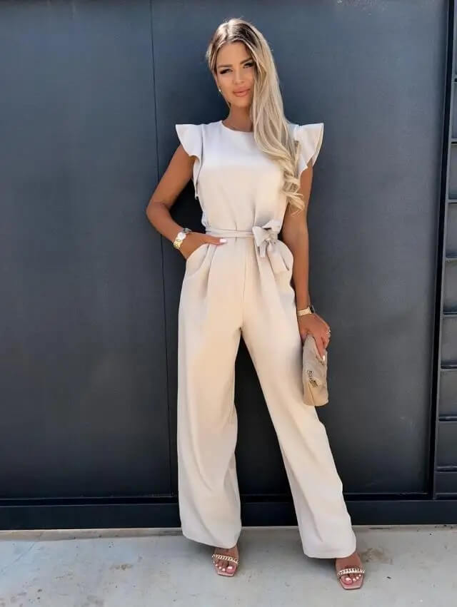 Yessica | Elegant jumpsuit for women with wide trousers and a stylish belt | Sophisticated