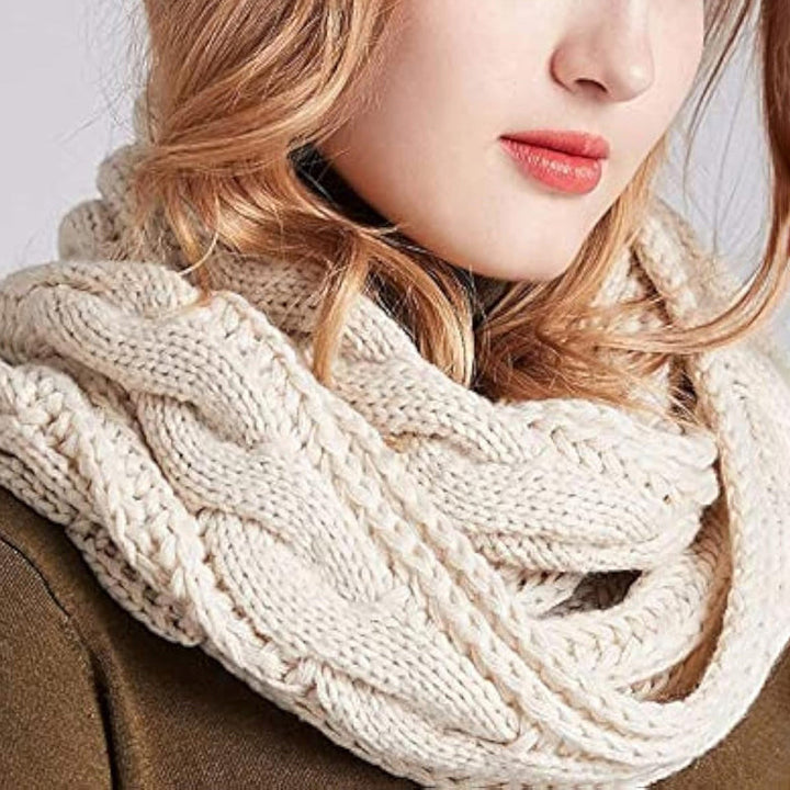 Solid Color Knitted Scarf