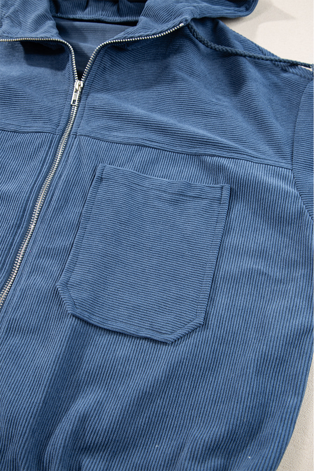 Fiona – Casual Corduroy Jacket with Hood for a Relaxed Style