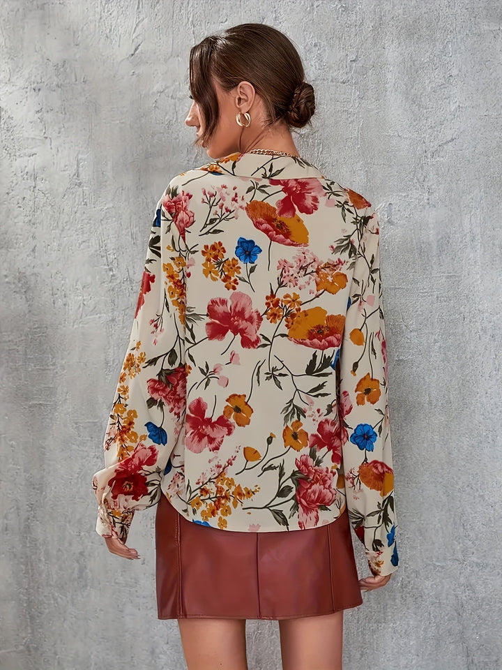 Floral Print Women's Blouse Sustainable Must-Have Stylish & Comfortable Spring/Summer/Autumn, view 2 - Elena Harper