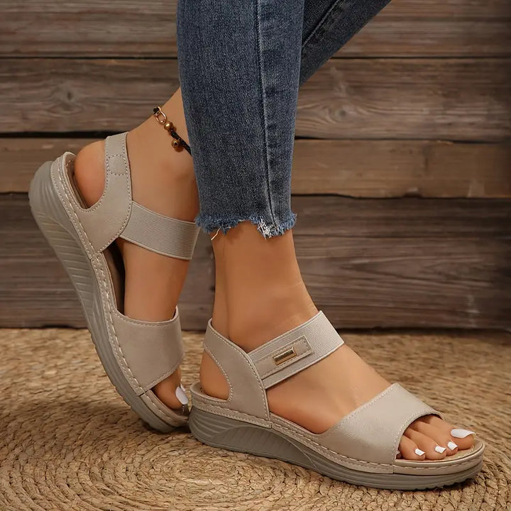 Women's Retro Comfort Everyday Sandals - Arch Support