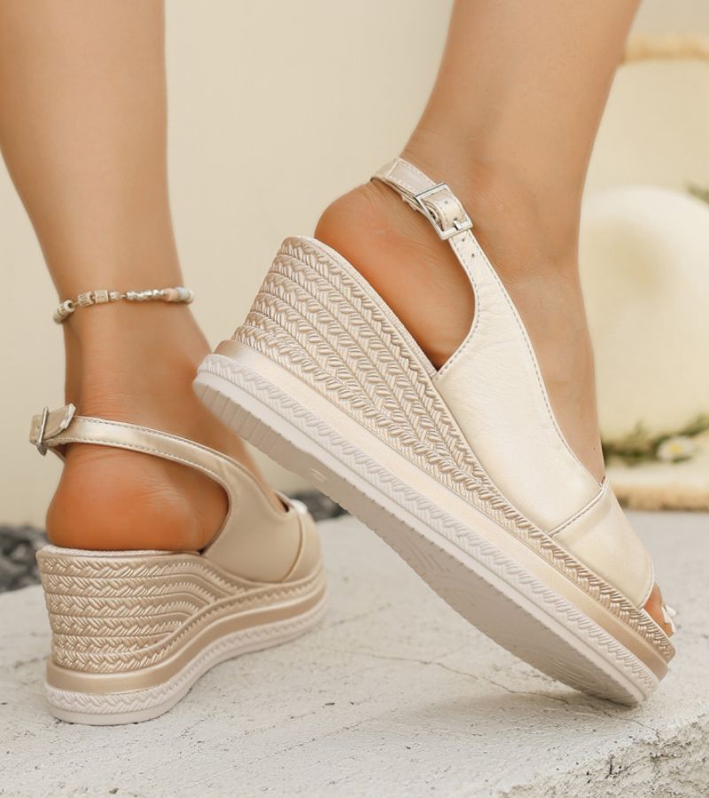 Simone | The Orthopaedic Sandals Redefining Comfort