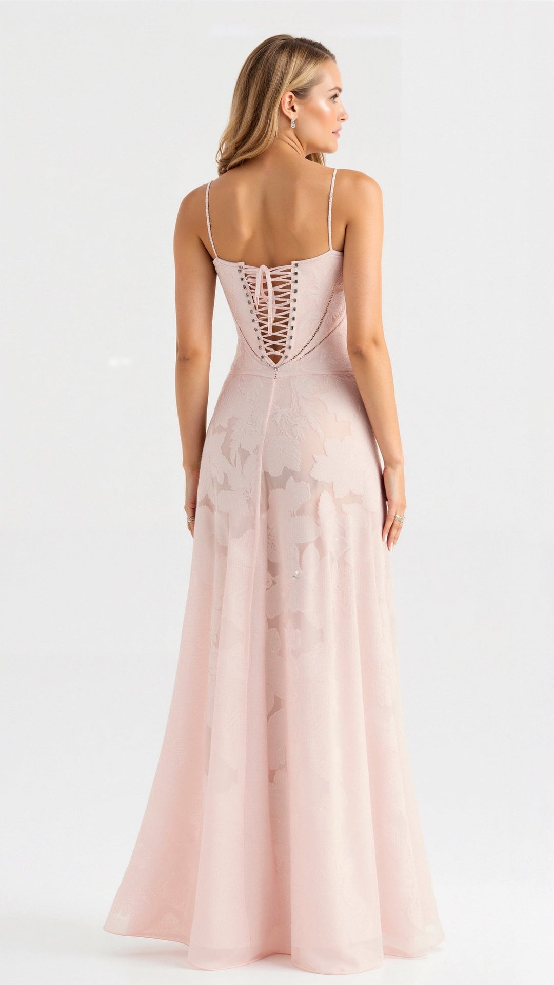 Pavia | Maxi wedding dress with thin straps and flowing design for women