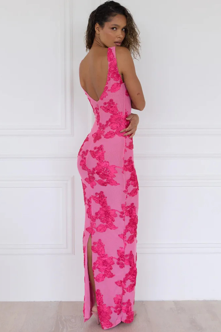 Emma & Rose Cape Town Amara Maxi Dress featuring a flowing fabric and elegant design, perfect for summer occasions.