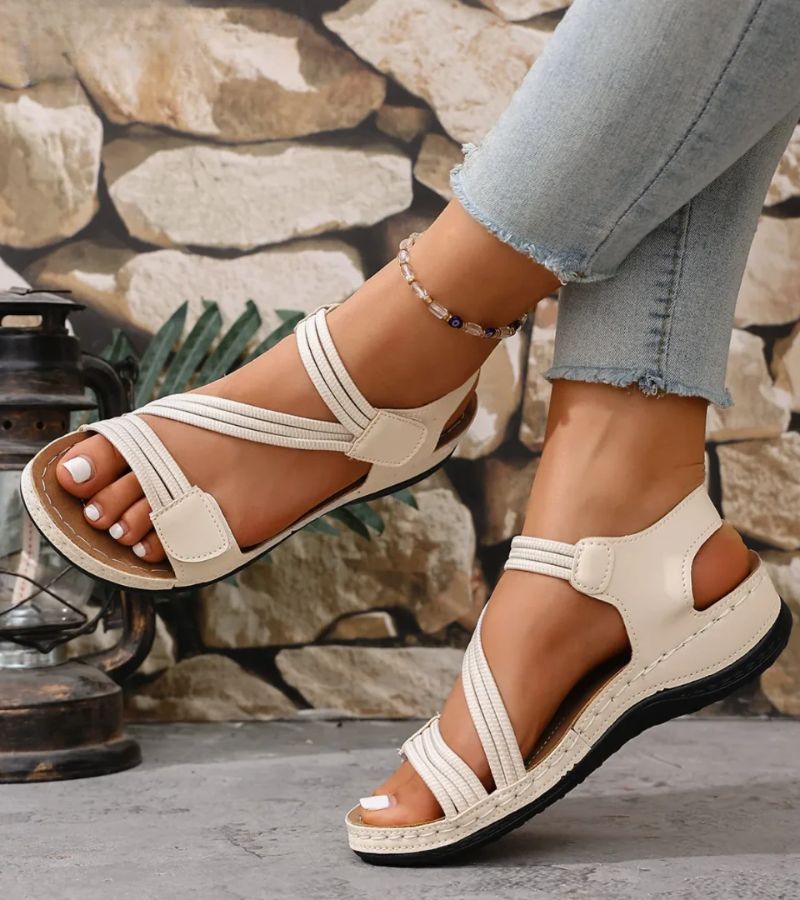Lucia | The Sandal that Regenerates Your Steps